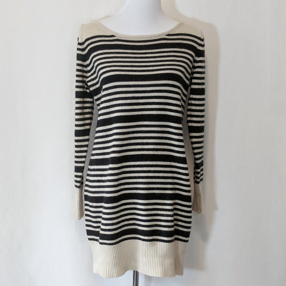 Xhilaration Black & Cream Sweater Dress | L